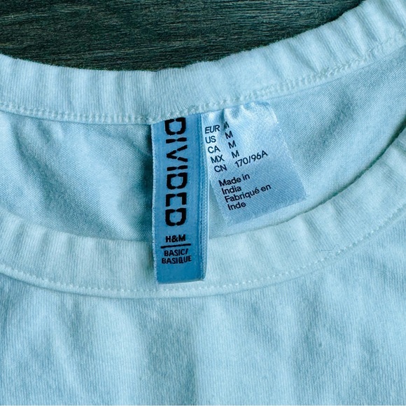 Divided H&M Hand Painted Green Leaf Design Graphic White Tee - Size M - Picture 3 of 5